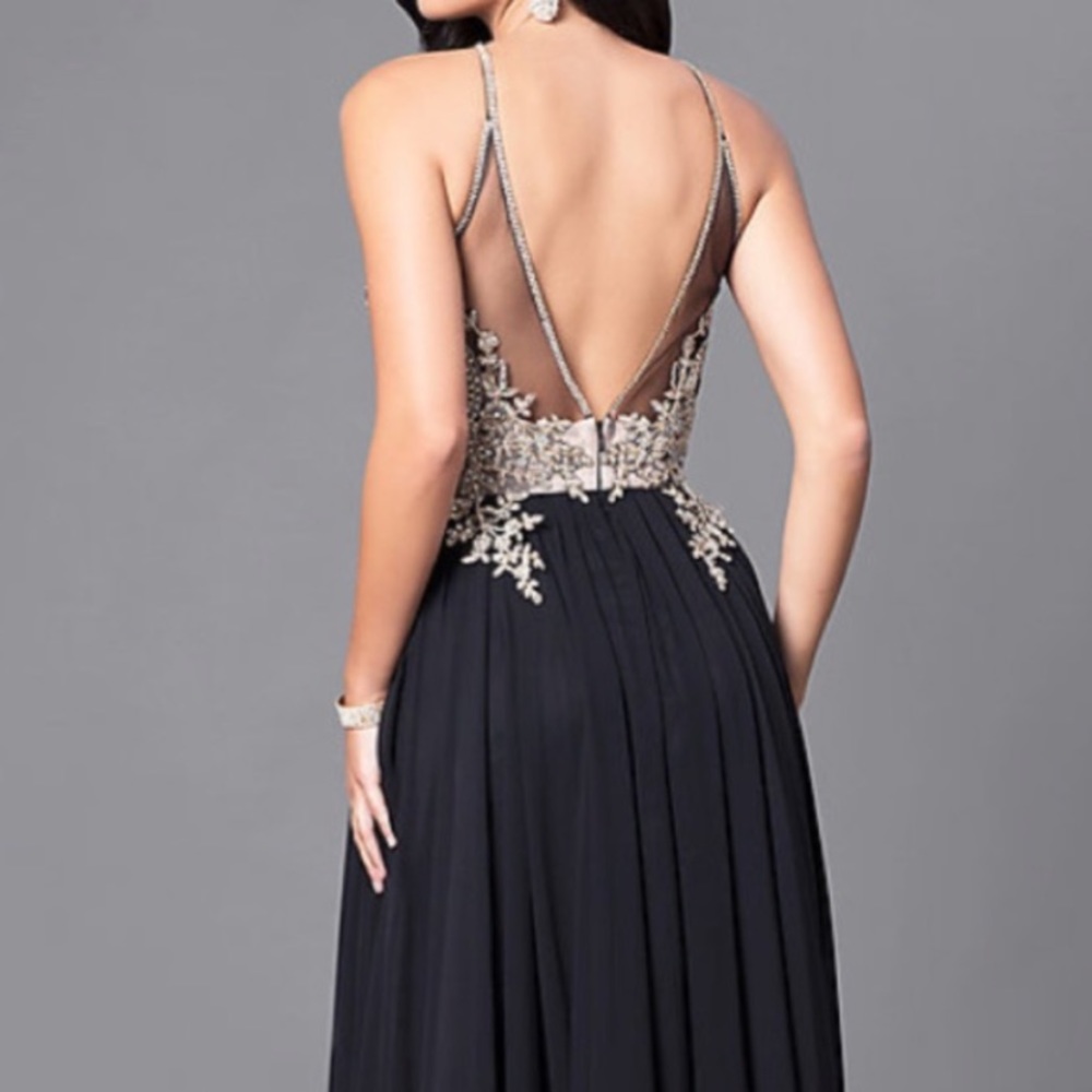 Prom dress - Picture 2 of 7